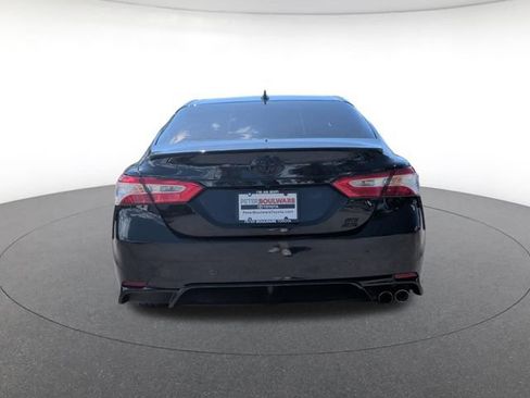 Used 2020 Toyota Camry SE AWD/4WD image 4