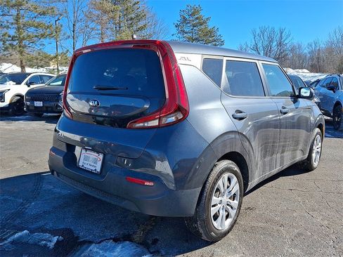 Certified 2021 Kia Soul LX image 16