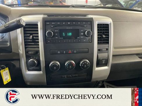 Used 2012 RAM 1500 Big Horn w/ Luxury Group image 17