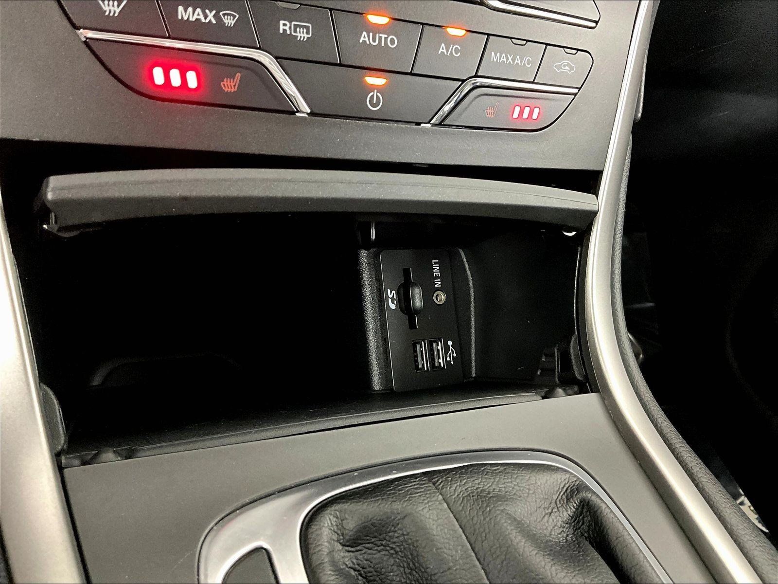 Used 2015 Ford Edge SEL w/ Equipment Group 201A AWD/4WD image 15