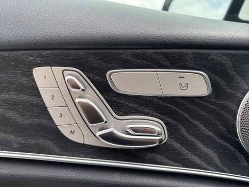 Used 2019 Mercedes-Benz E 300 image 15