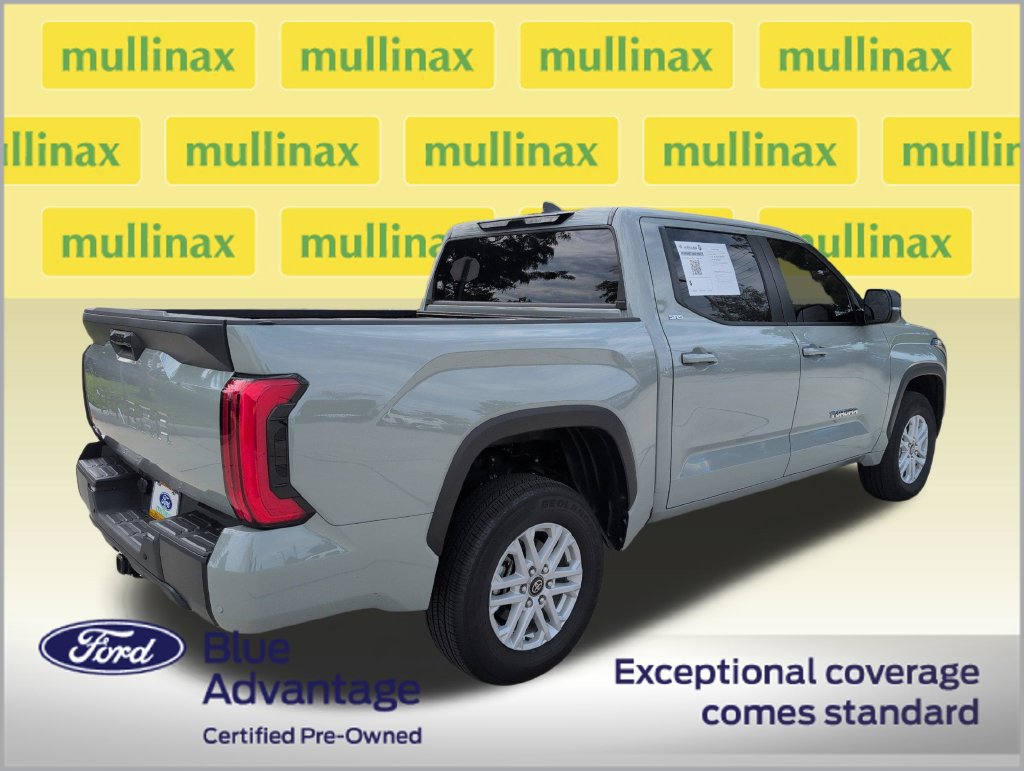 Used 2026 Toyota Tundra SR5 w/ SR5 Premium Package AWD/4WD image 3
