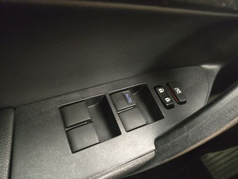 Used 2016 Toyota Corolla S FWD image 28