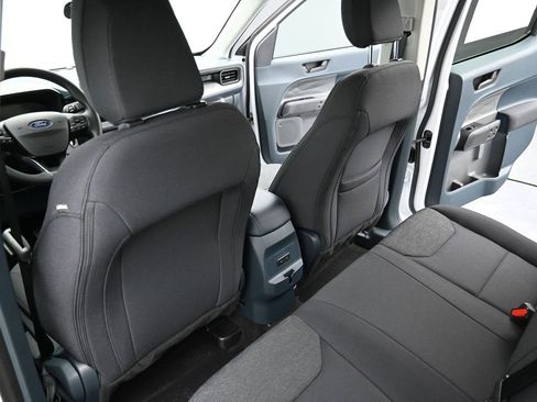 New 2025 Ford Maverick XL image 33