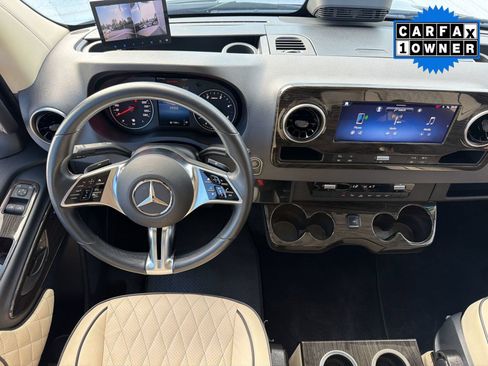 Used 2025 Mercedes-Benz Sprinter 3500 image 27