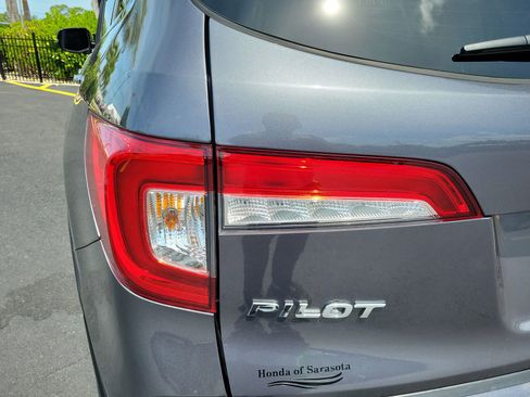 Used 2022 Honda Pilot Touring image 12