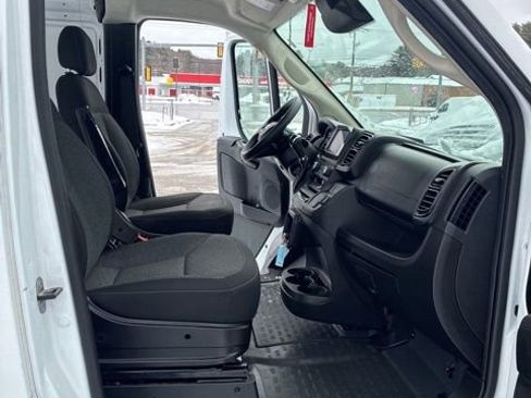 Used 2023 RAM ProMaster 2500 image 26