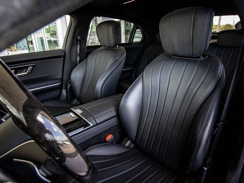 Used 2023 Mercedes-Benz S 500 4MATIC image 27