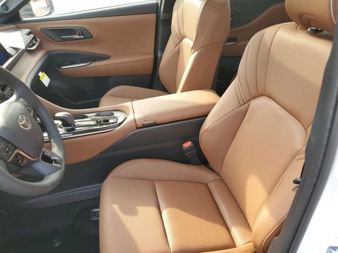 New 2026 Toyota Crown Signia w/ Advanced Technology Package AWD/4WD image 17