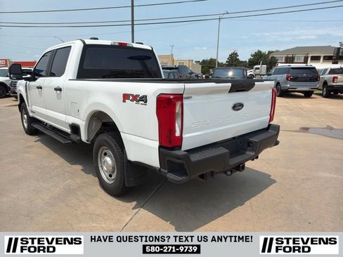 Used 2025 Ford F250 XL w/ FX4 Off-Road Package AWD/4WD image 8