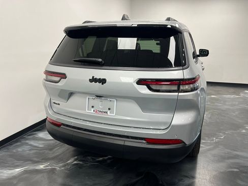 New 2026 Jeep Grand Cherokee L 4WD image 7