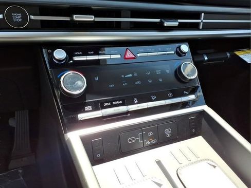 New 2026 Hyundai Santa Fe XRT AWD/4WD image 23
