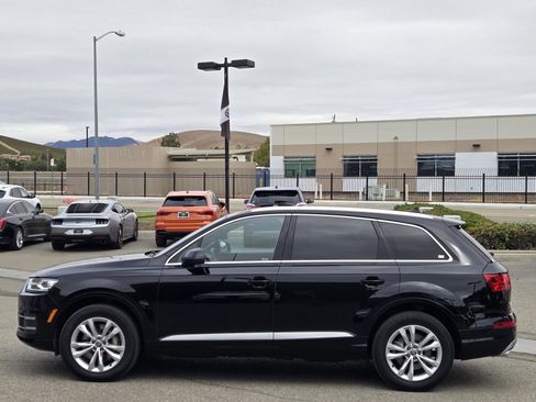 Used 2017 Audi Q7 3.0T Premium image 7