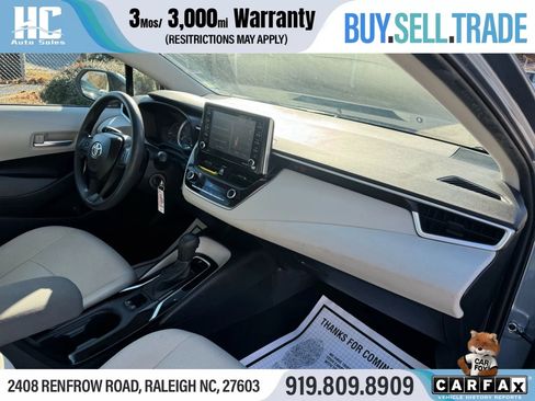 Used 2021 Toyota Corolla LE image 20