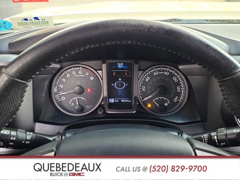 Used 2019 Toyota Tacoma TRD Off-Road image 18