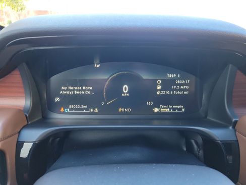 Used 2022 Lincoln Aviator Reserve w/ Equipment Group 201A image 24