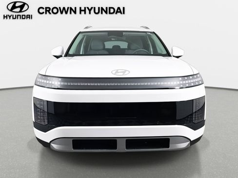 New 2026 Hyundai Ioniq 9 SE image 2