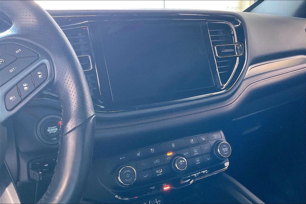 Used 2025 Dodge Durango R/T AWD/4WD image 10