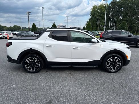 Certified 2025 Hyundai Santa Cruz Limited AWD/4WD image 8