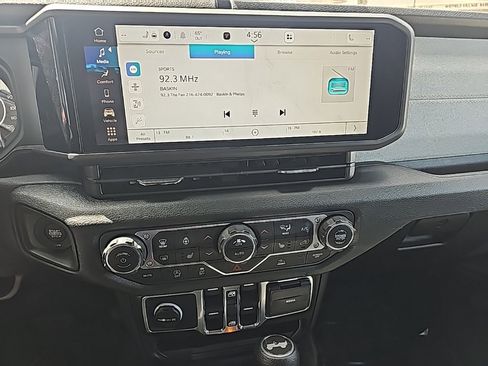 Certified 2024 Jeep Wrangler Sport S image 24