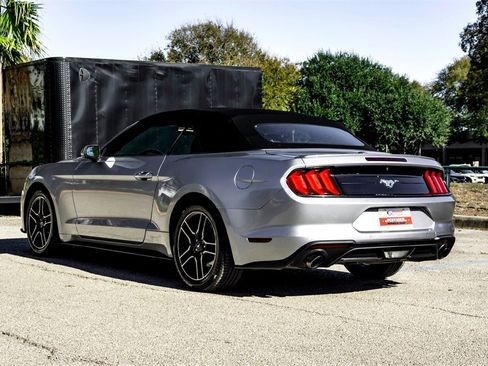 Used 2023 Ford Mustang Premium image 7
