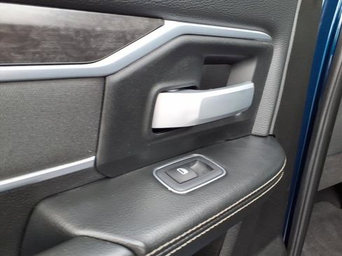 Used 2024 RAM 2500 Big Horn w/ Bed Utility Group image 13