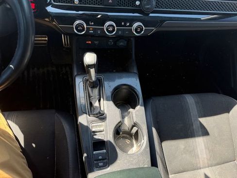 Used 2022 Honda Civic Sport image 6