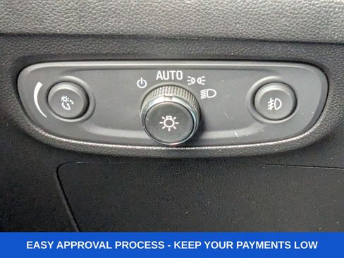 Used 2021 Buick Encore GX Select image 39