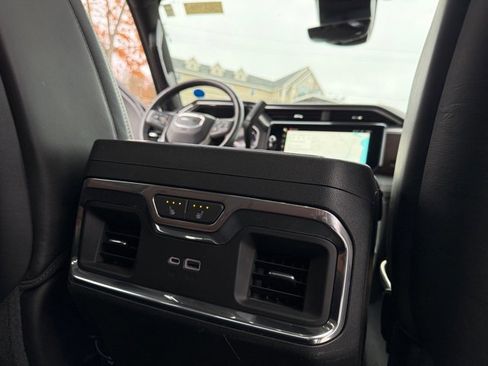 Certified 2024 GMC Sierra 2500 Denali Ultimate image 25