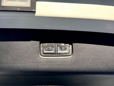 New 2026 Genesis GV70 2.5T Advanced AWD/4WD image 29