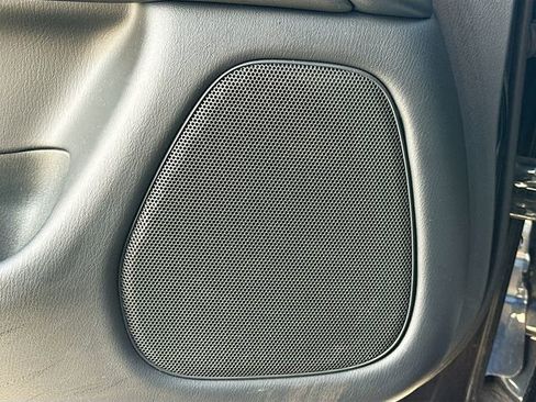 Used 2019 Nissan Pathfinder Platinum image 20