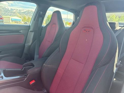 Used 2024 Honda Civic Si image 12