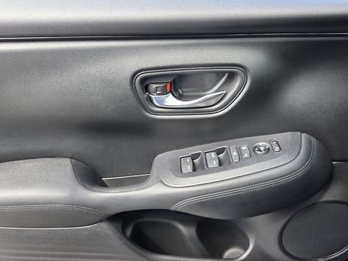 Used 2023 Honda HR-V LX image 24
