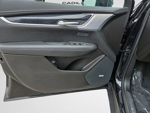 Used 2023 Cadillac XT5 Premium Luxury AWD/4WD image 18