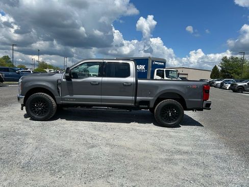 Used 2025 Ford F350 Lariat w/ Camper Package image 7