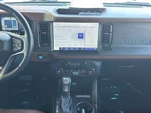 Certified 2024 Ford Bronco Outer Banks AWD/4WD image 10