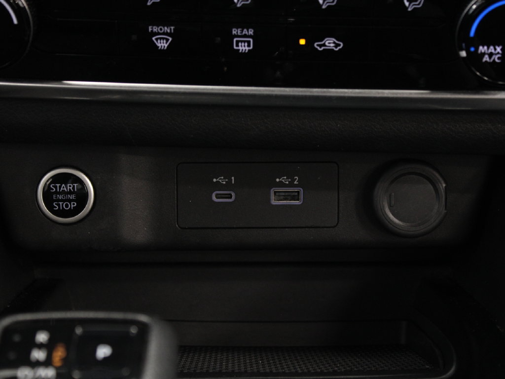 Used 2023 Nissan Rogue S FWD image 25