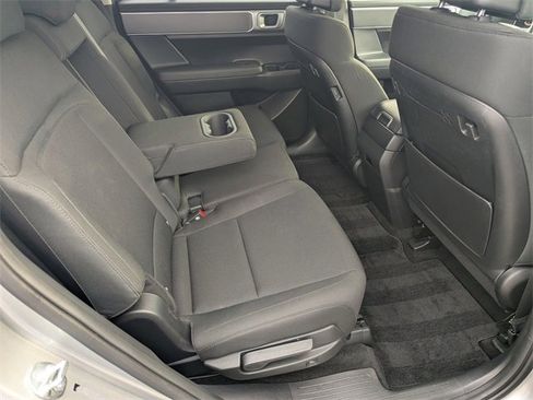 Used 2025 Hyundai Santa Fe SE image 14