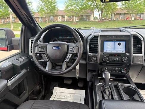 Used 2016 Ford F150 XLT w/ Equipment Group 302A Luxury AWD/4WD image 28