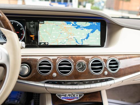 Used 2015 Mercedes-Benz S 550 4MATIC Sedan image 32