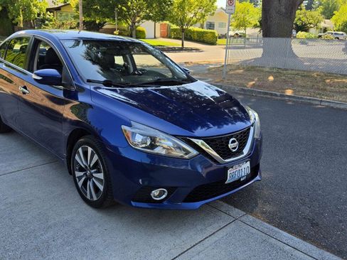Used 2016 Nissan Sentra SL w/ SL Premium Package FWD image 3