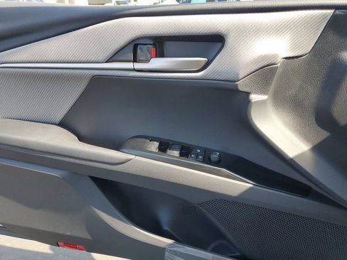 New 2026 Toyota Camry SE w/ Convenience Package FWD image 28