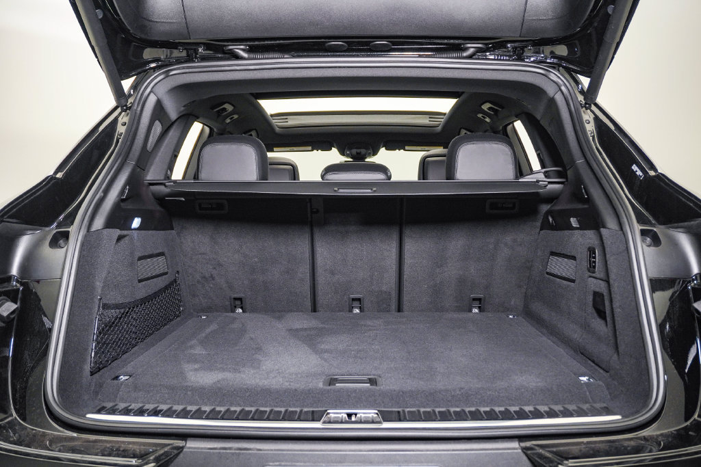 Certified 2026 Porsche Cayenne S AWD/4WD image 28