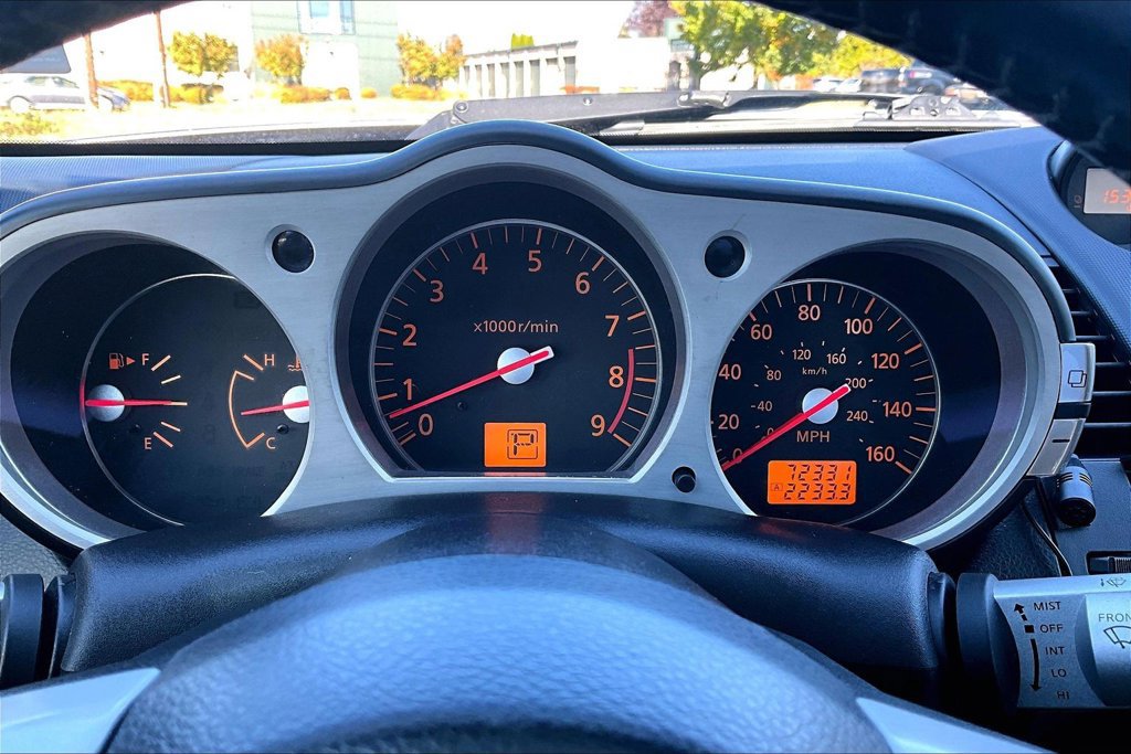 Used 2008 Nissan 350Z Grand Touring RWD image 24