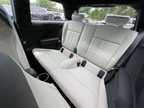 New 2026 MINI Cooper 2-Door Hardtop FWD image 15