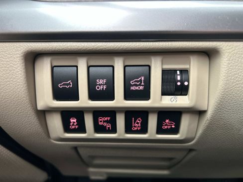 Used 2016 Subaru Outback 2.5i Limited image 32