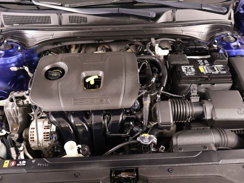 Used 2021 Kia Forte LXS image 18