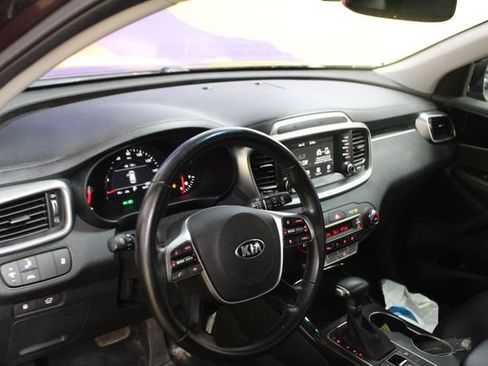Used 2020 Kia Sorento EX AWD/4WD image 14