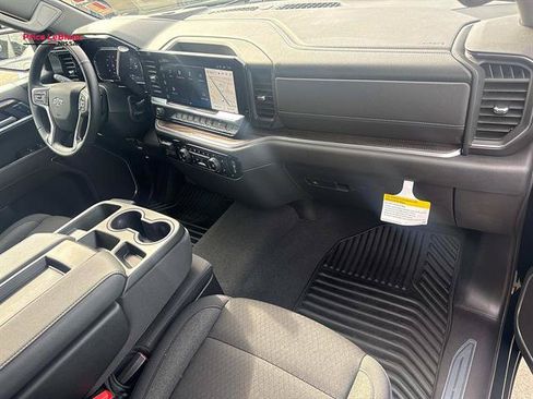 Used 2026 Chevrolet Silverado 1500 RST AWD/4WD image 12