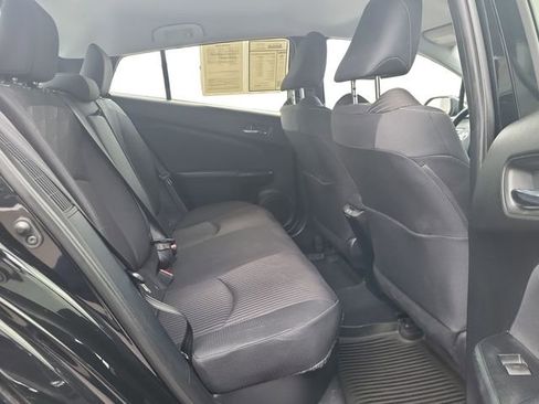 Used 2022 Toyota Prius Prime LE image 24